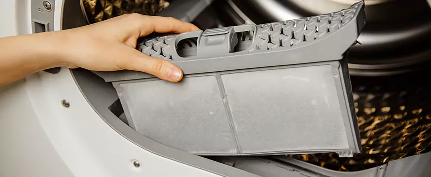Signs Of A Clogged Dryer Lint Trap in Castro Valley, California